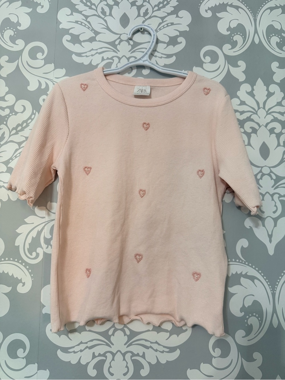 🌿4/$25 • Zara Blush Beaded Heart Ripped Top